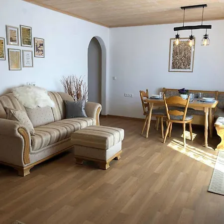Apartment Achtlerhof *